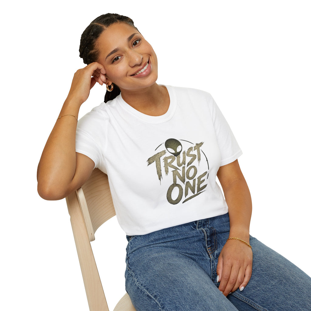 Alien Squad Graphic T-Shirt — "Trust  No One" Retro UFO Crew Tee