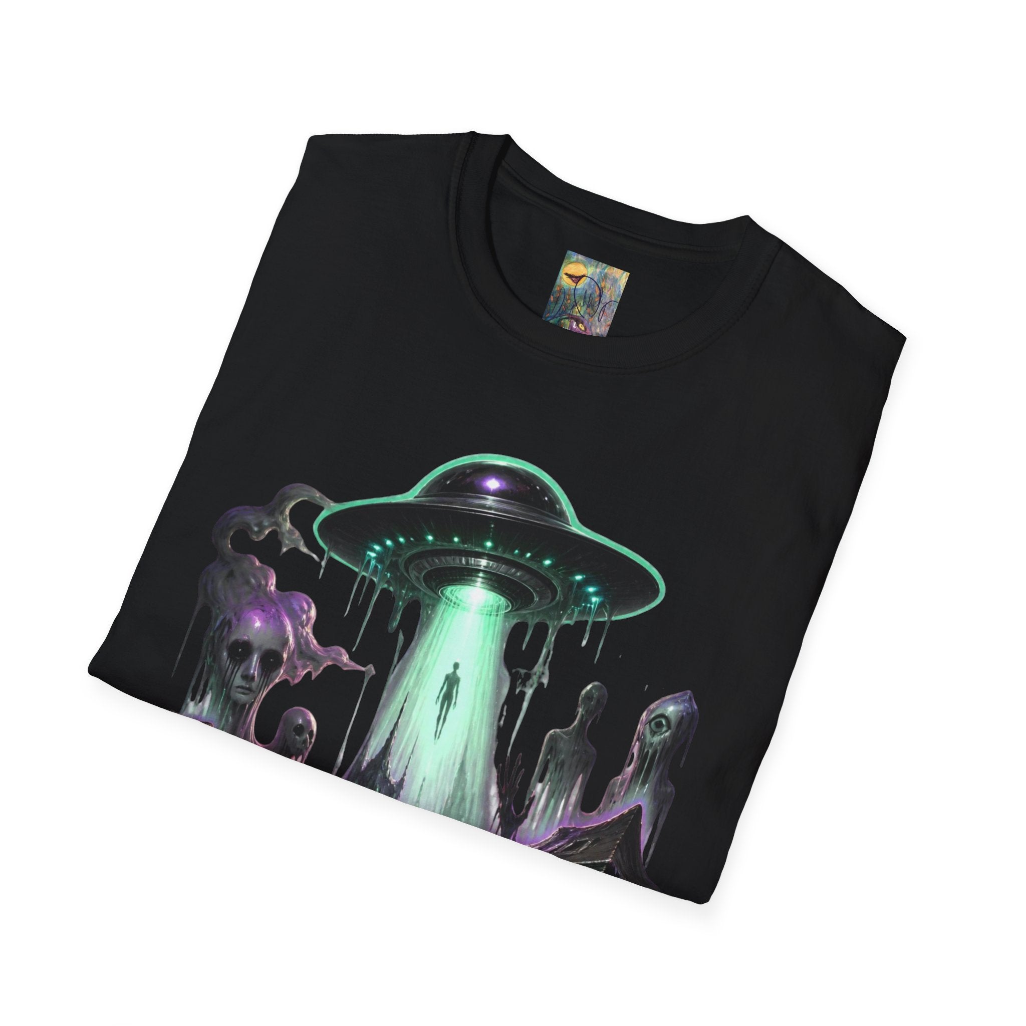 Alien Abduction Weirdcore T-Shirt — Neon UFO Beaming Up Silhouettes