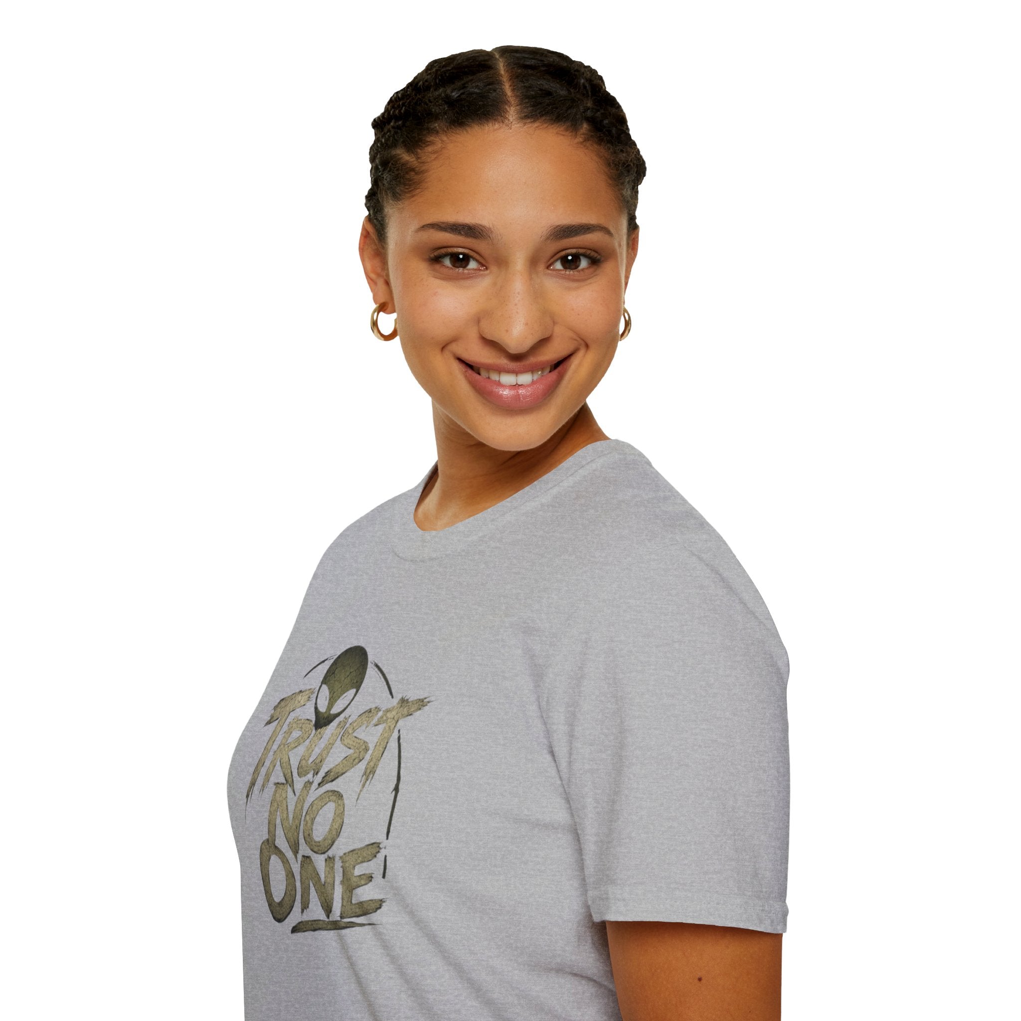 Alien Squad Graphic T-Shirt — "Trust  No One" Retro UFO Crew Tee