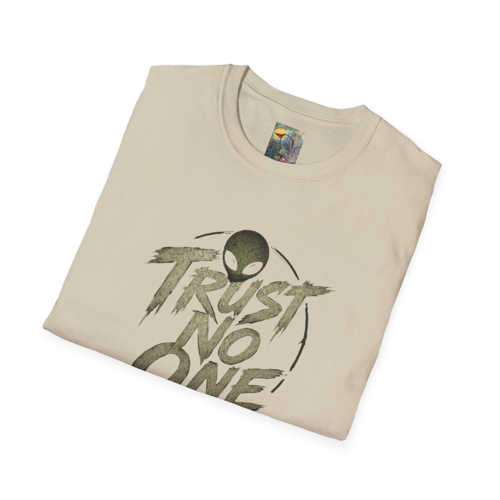 Alien Squad Graphic T-Shirt — "Trust  No One" Retro UFO Crew Tee