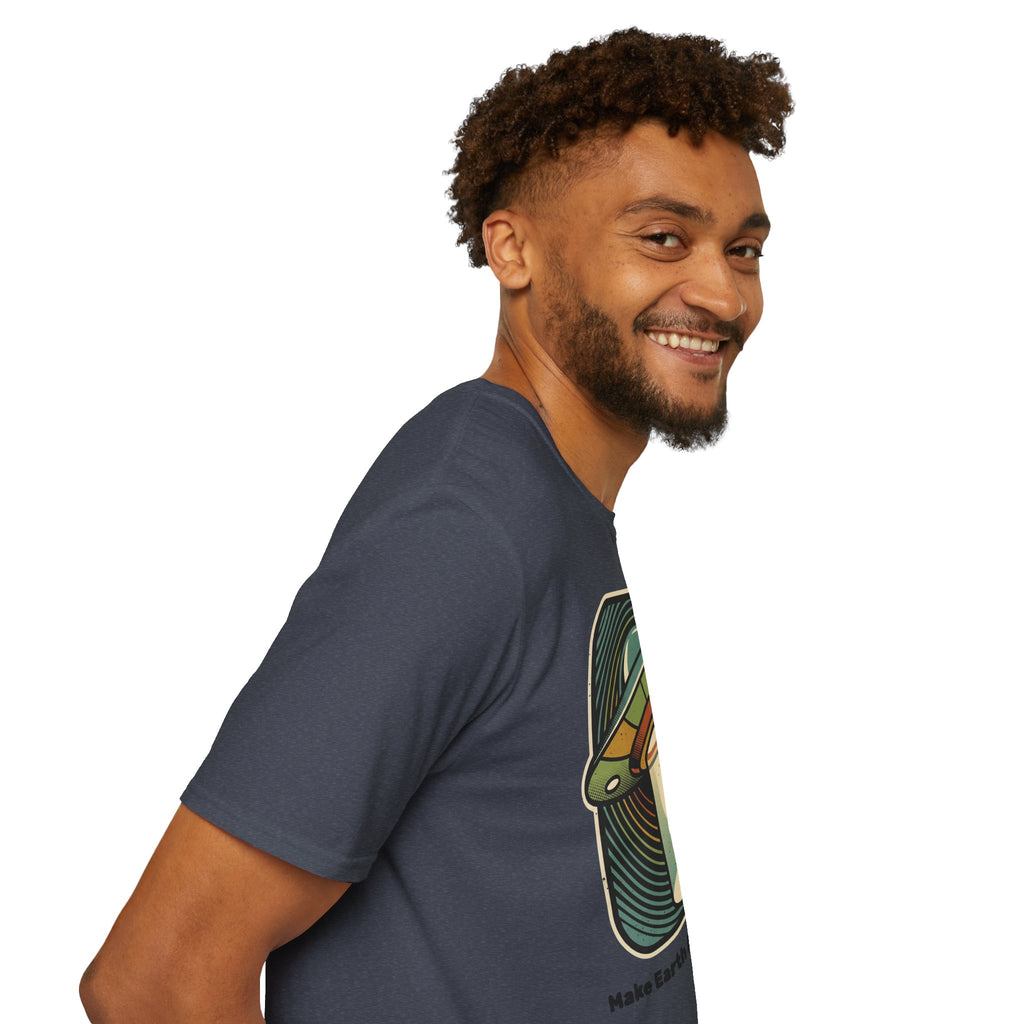 Alien Abduction T-Shirt — 'Help Me' Retro UFO Graphic Tee