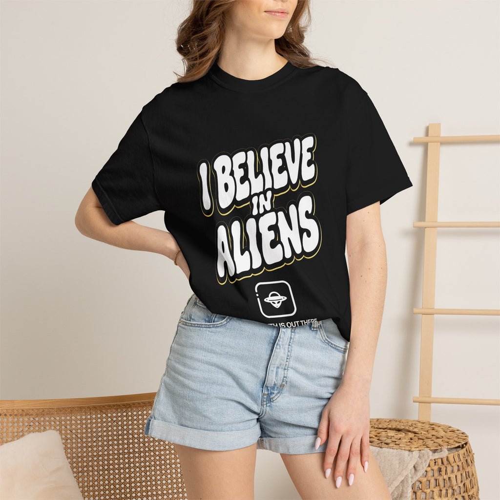 I Believe in Aliens T-Shirt — Retro UFO Graphic Tee