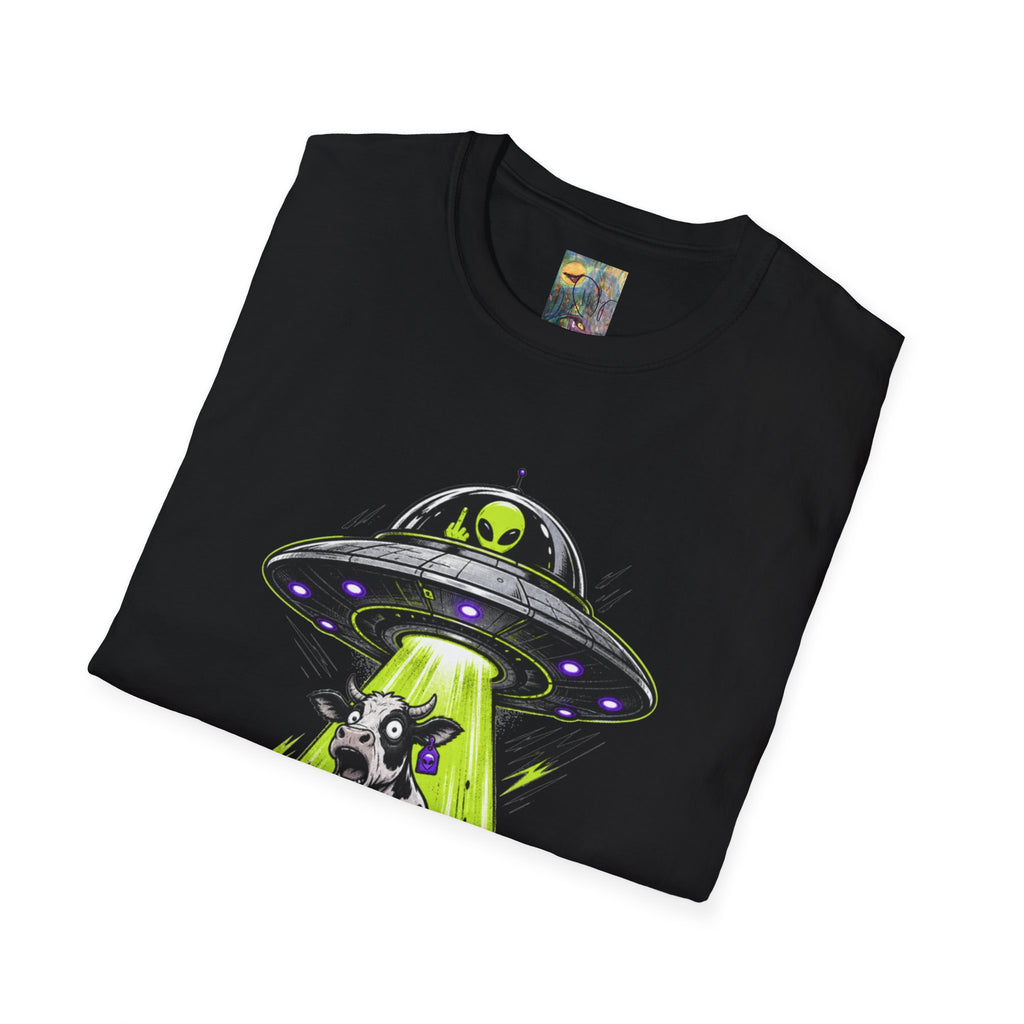 "I do what I want" T-Shirt — Alien UFO Abduction Cow Graphic Tee