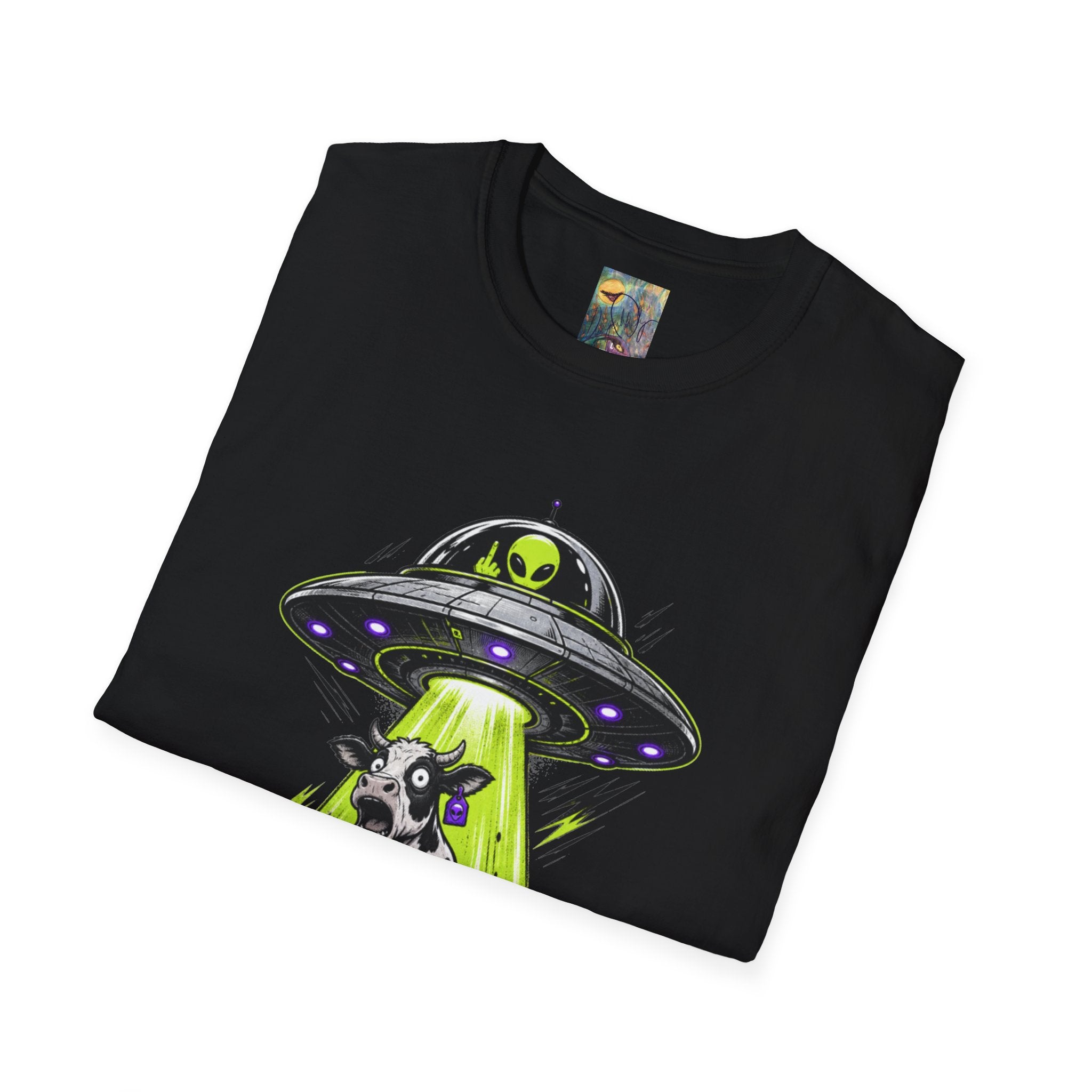 "I do what I want" T-Shirt — Alien UFO Abduction Cow Graphic Tee