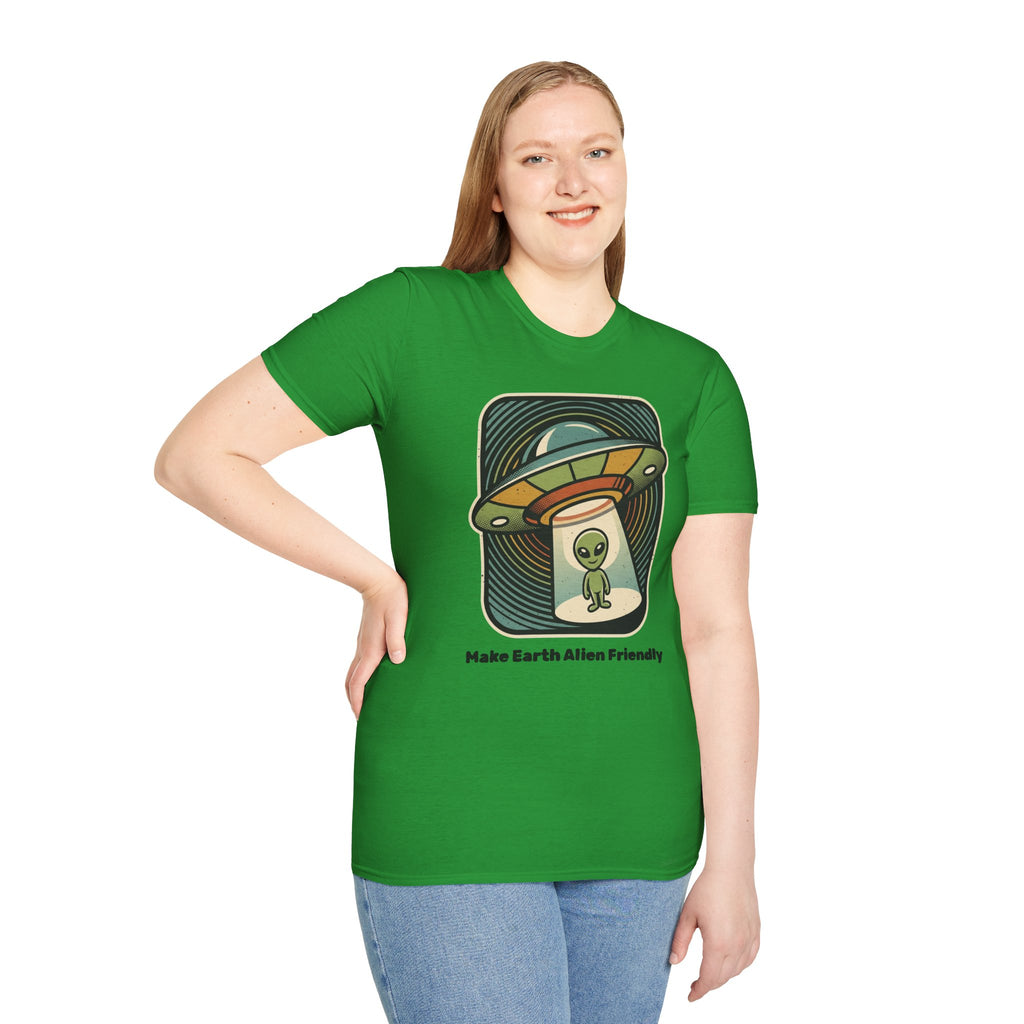 Alien Abduction T-Shirt — 'Help Me' Retro UFO Graphic Tee