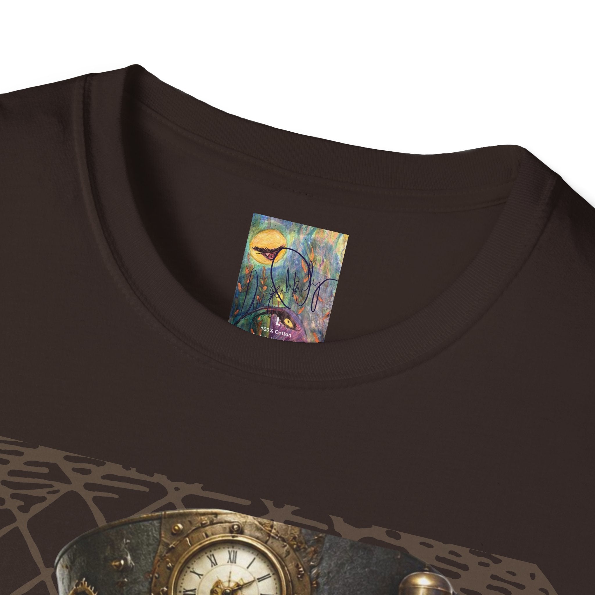Steampunk Alien Graphic T-Shirt — Vintage Clockwork Extraterrestrial Tee