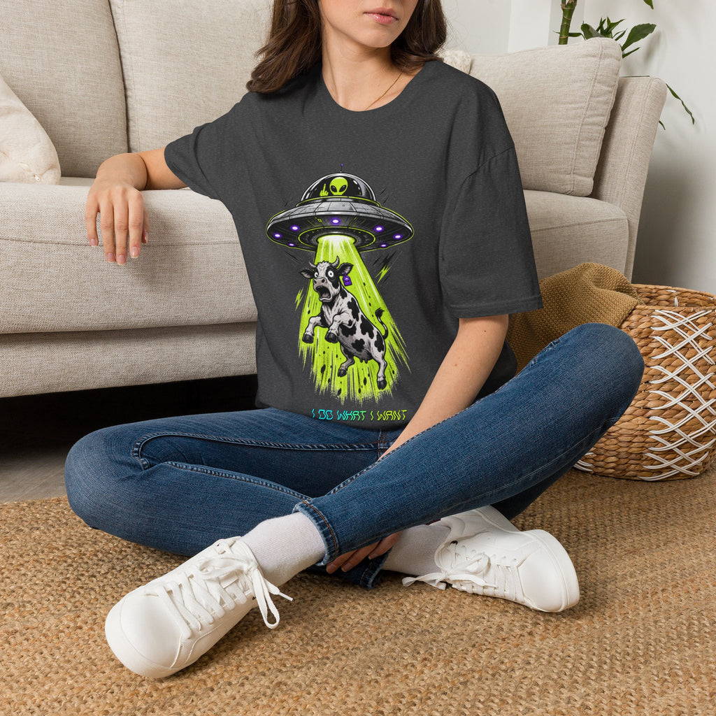 "I do what I want" T-Shirt — Alien UFO Abduction Cow Graphic Tee