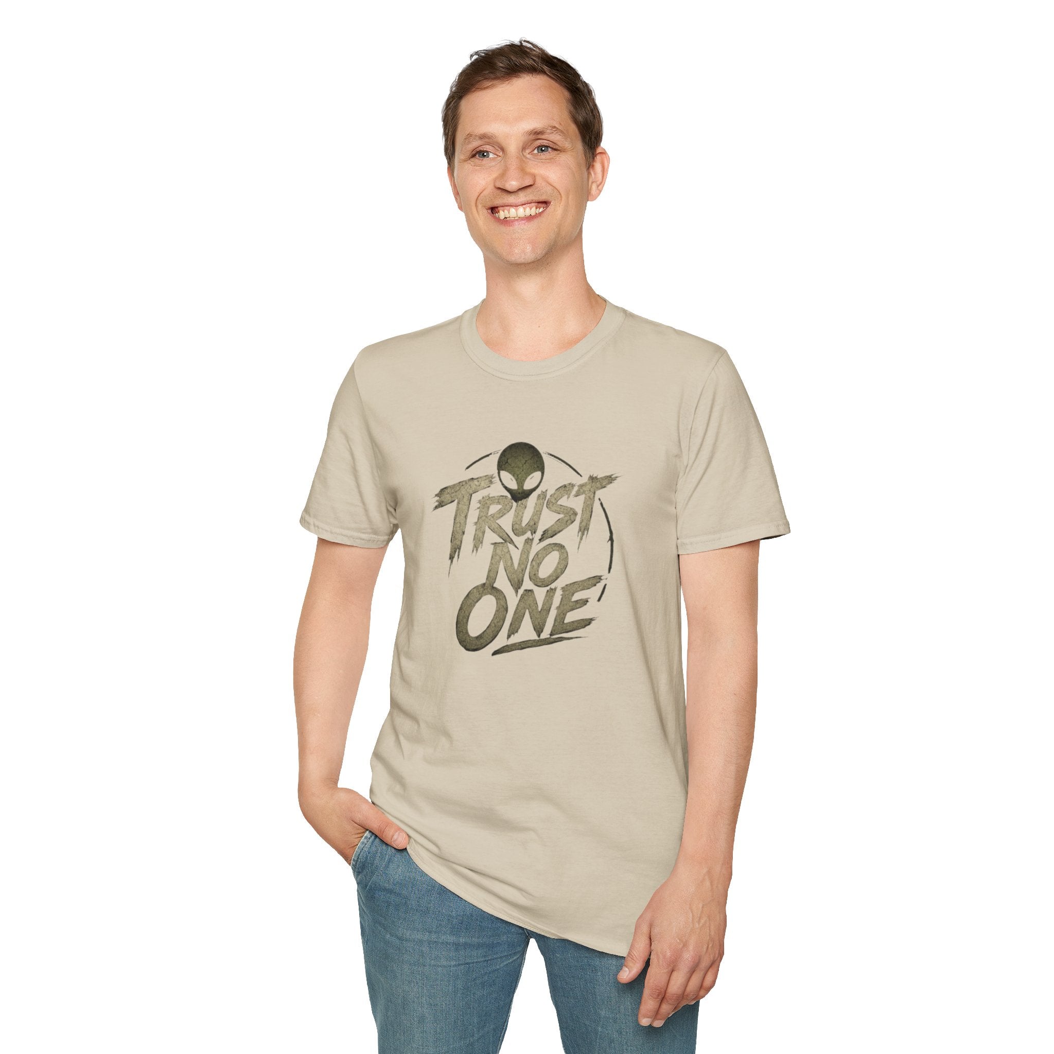 Alien Squad Graphic T-Shirt — "Trust  No One" Retro UFO Crew Tee