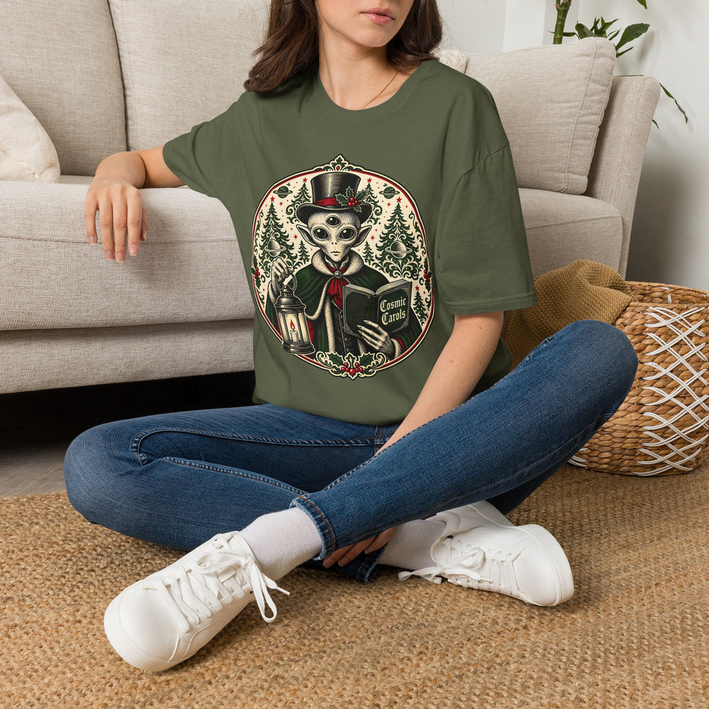 Victorian Alien Gentleman T‑Shirt — Vintage Top Hat Extraterrestrial Graphic Tee