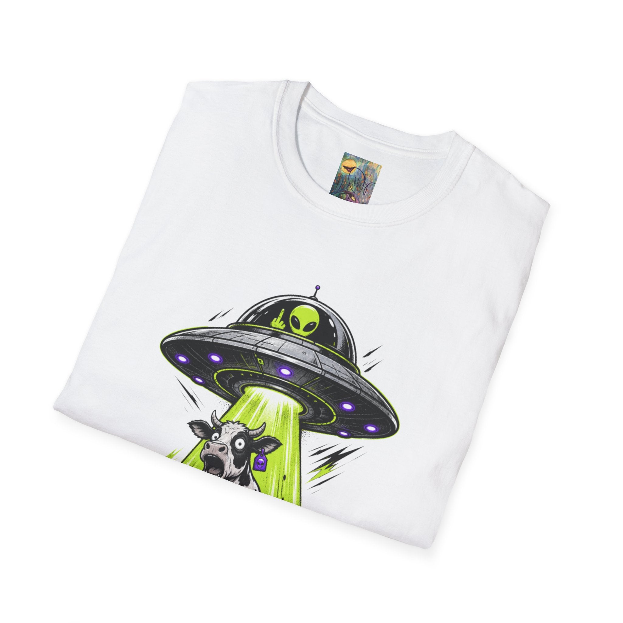 "I do what I want" T-Shirt — Alien UFO Abduction Cow Graphic Tee