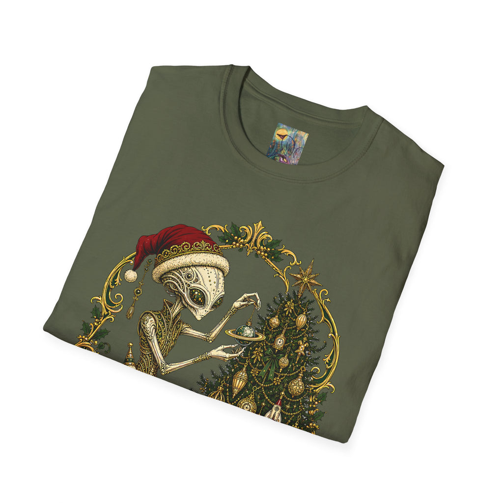Victorian Christmas Alien Santa Tree T‑Shirt — Funny Retro Extraterrestrial Christmas Tee