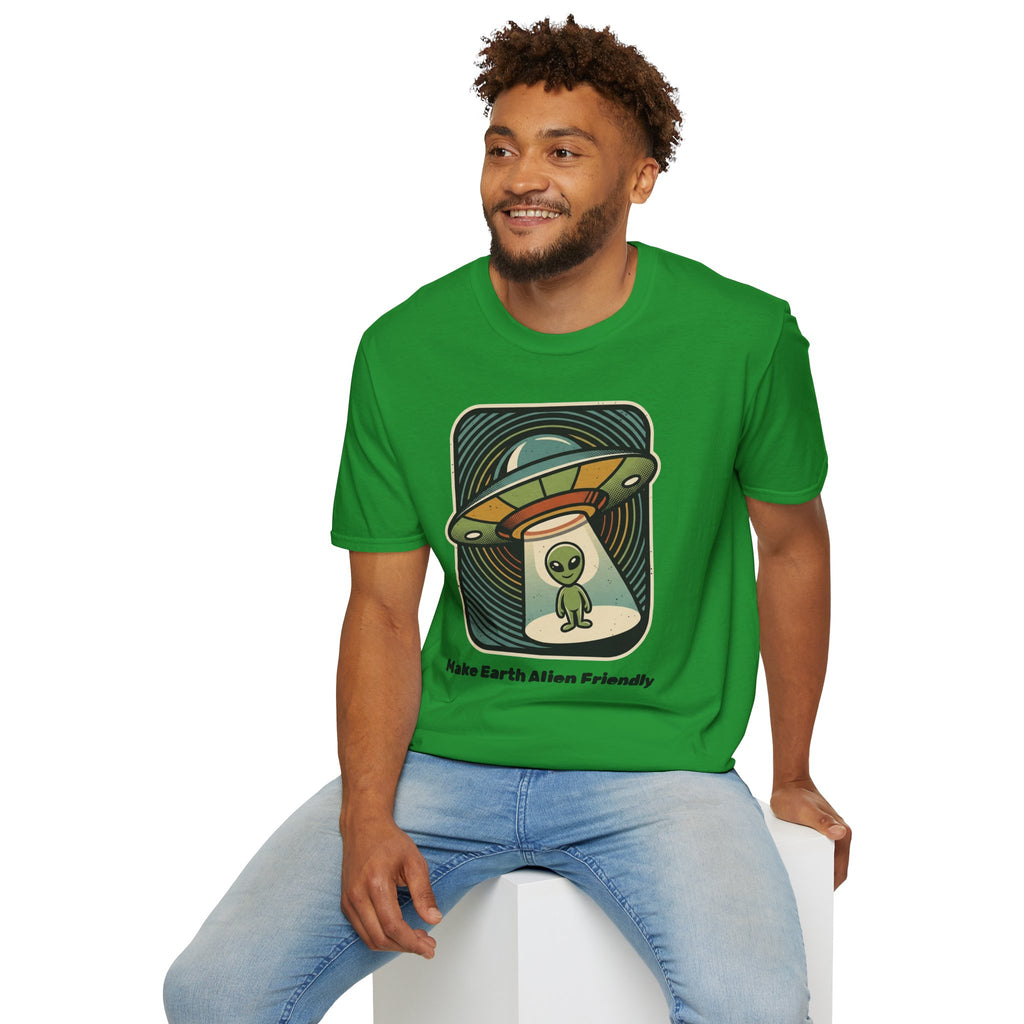 Alien Abduction T-Shirt — 'Help Me' Retro UFO Graphic Tee