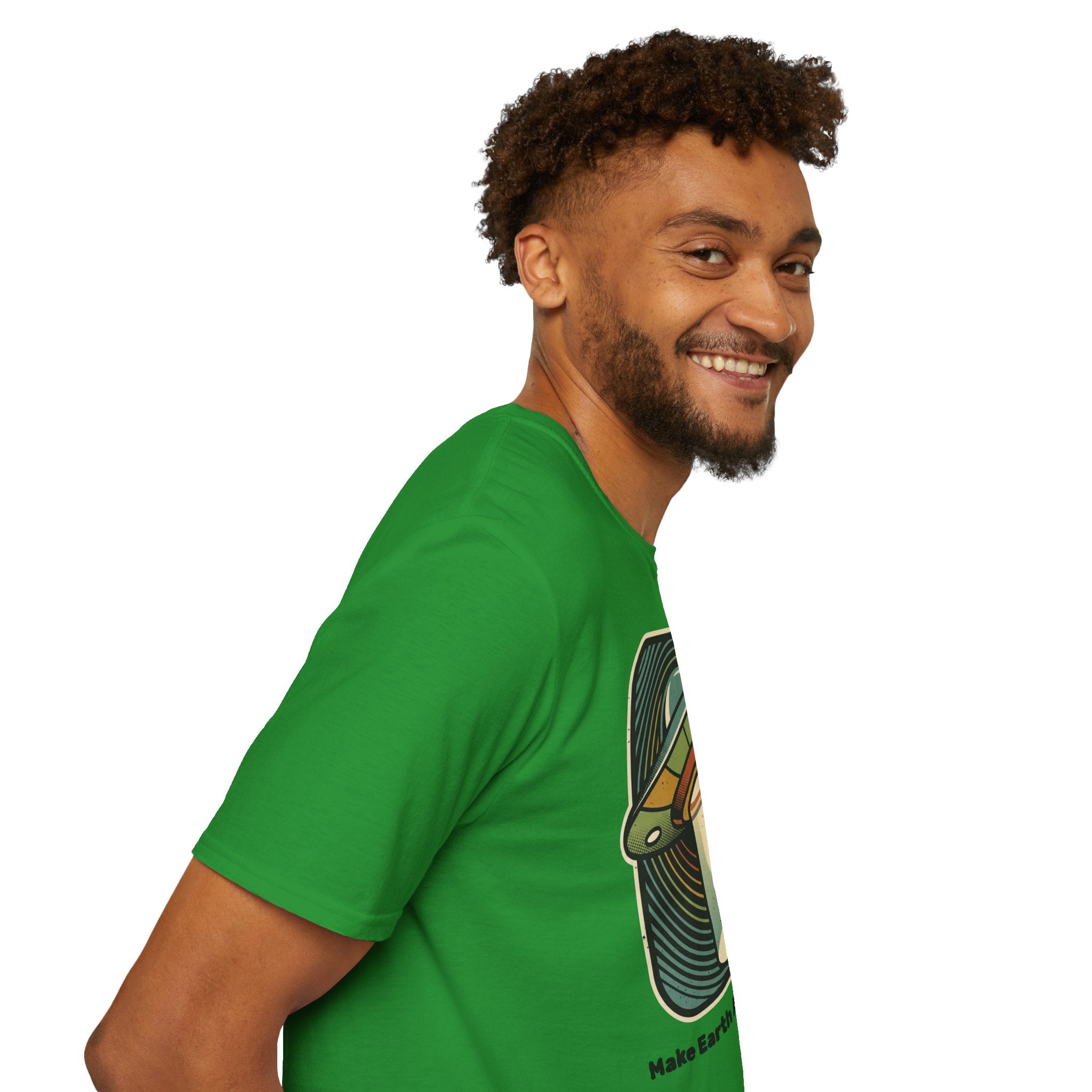 Alien Abduction T-Shirt — 'Help Me' Retro UFO Graphic Tee
