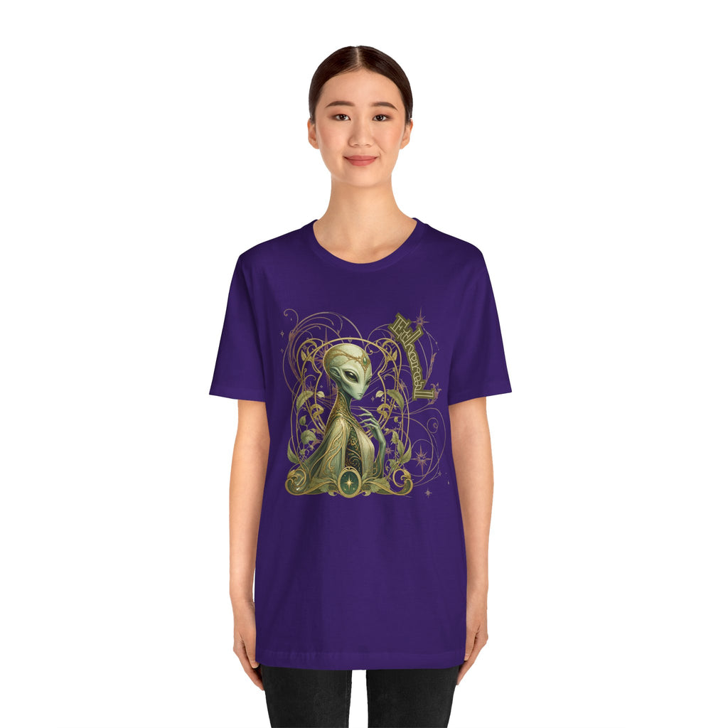 Alien Art Noveau Embrace T-Shirt — Mystical Green Alien Graphic Tee for Sci‑Fi Fans