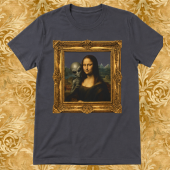 Mona Lisa Alien Photo-Bomb T-Shirt — Vintage Frame Graphic Tee