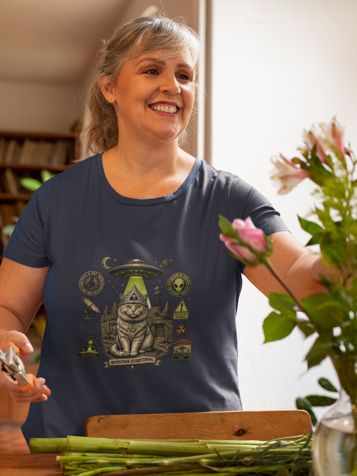 Alien Cat UFO T-Shirt — Retro Sci‑Fi Cat Abduction Design