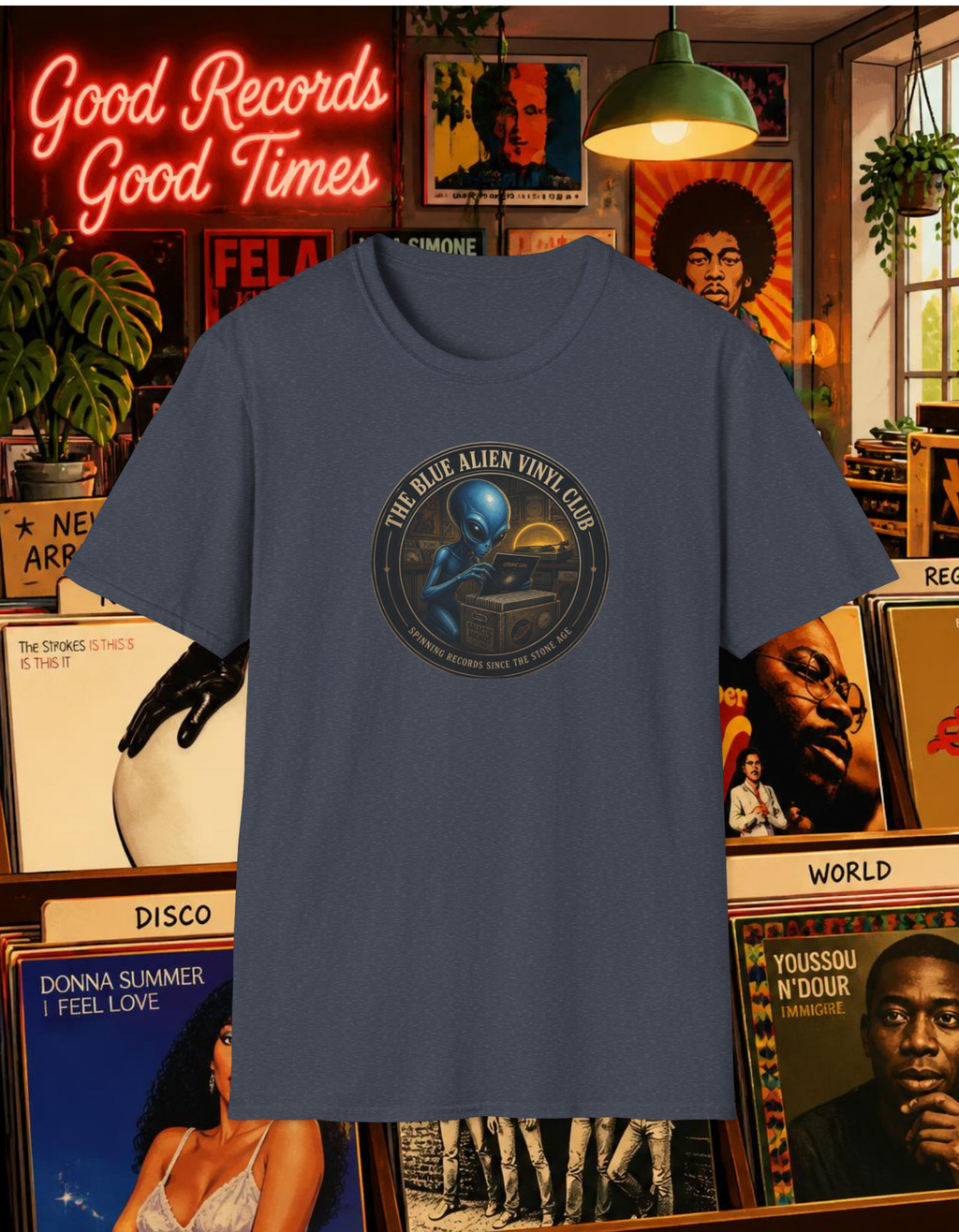 Alien Vinyl Club T‑Shirt — "The Blue Alien Vinyl Club" Retro DJ Records Tee