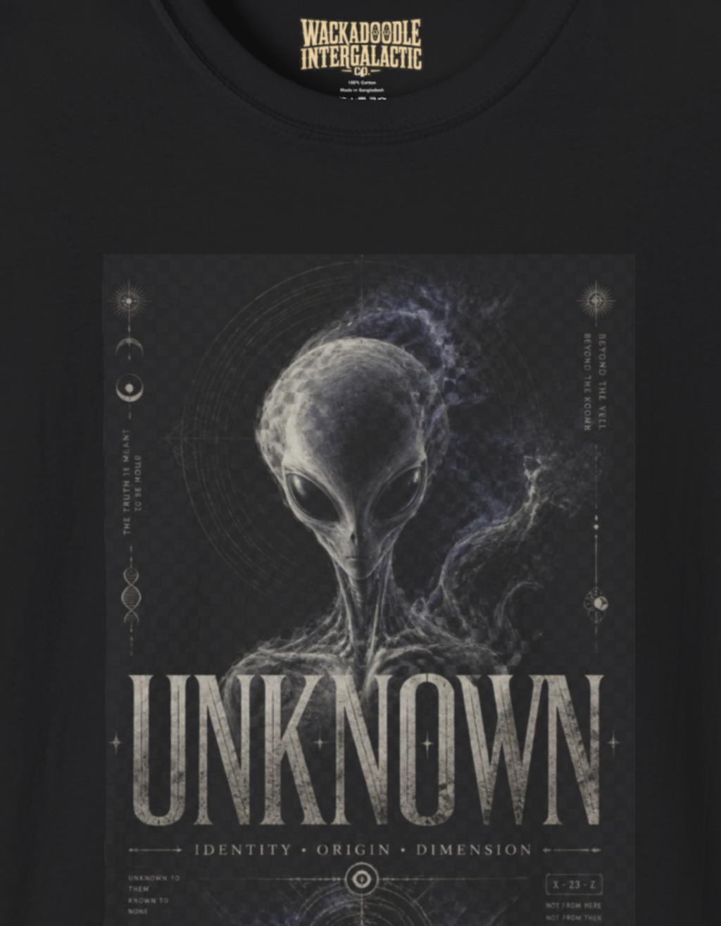 Alien Skull Graphic T‑Shirt — “UNKNOWN” Sci‑Fi Horror Tee