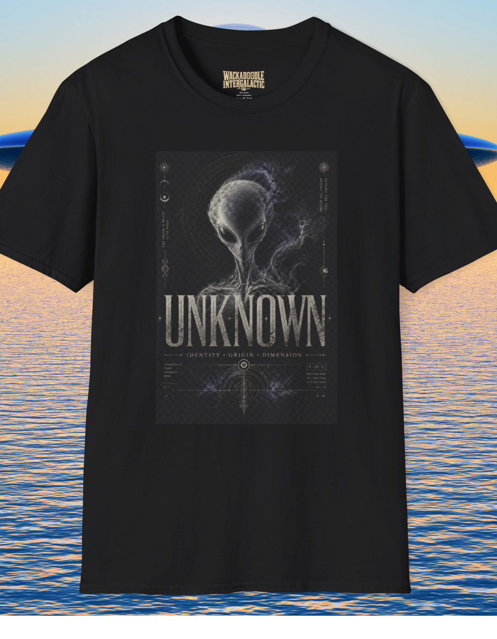 Alien Skull Graphic T‑Shirt — “UNKNOWN” Sci‑Fi Horror Tee
