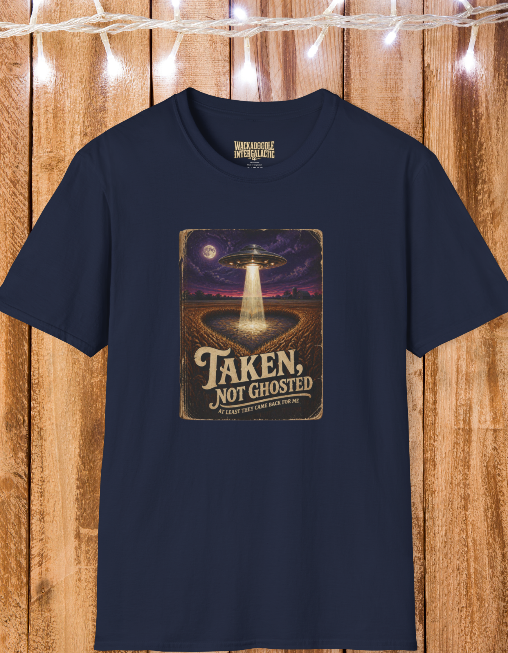 T‑Shirt — "Taken Not Ghosted" UFO Abduction Vintage Graphic Tee