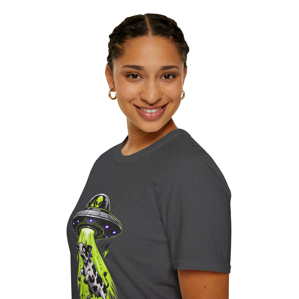 "I do what I want" T-Shirt — Alien UFO Abduction Cow Graphic Tee