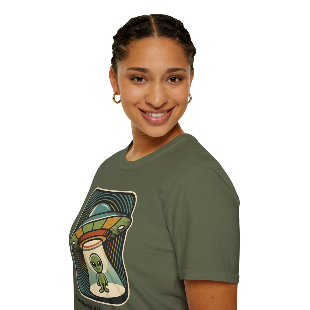 Alien Abduction T-Shirt — 'Help Me' Retro UFO Graphic Tee