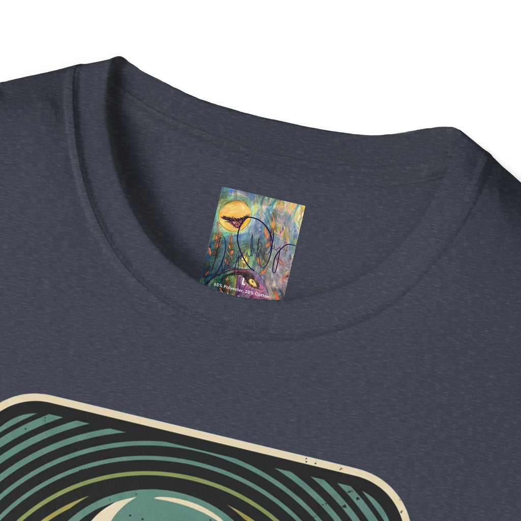 Alien Abduction T-Shirt — 'Help Me' Retro UFO Graphic Tee