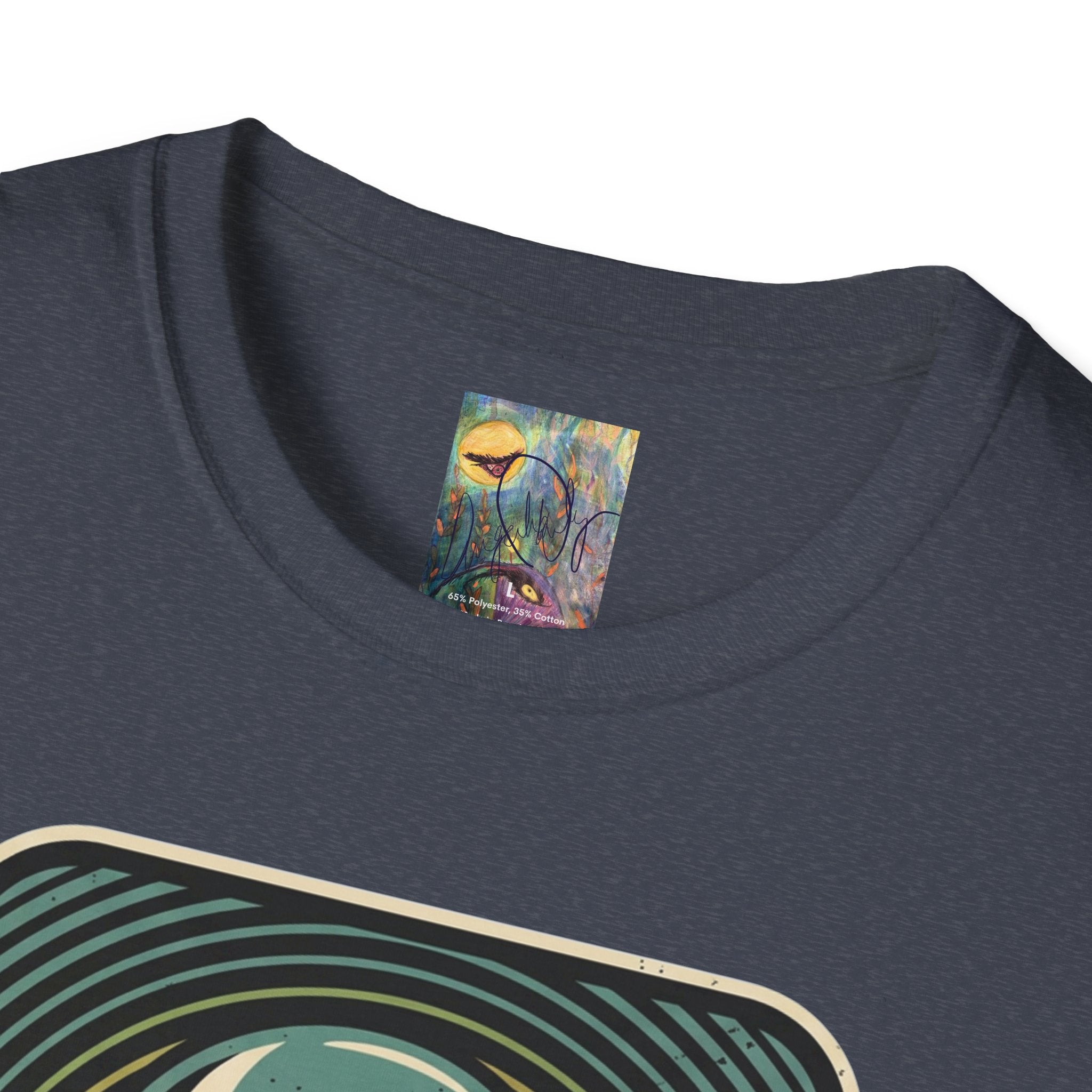 Alien Abduction T-Shirt — 'Help Me' Retro UFO Graphic Tee