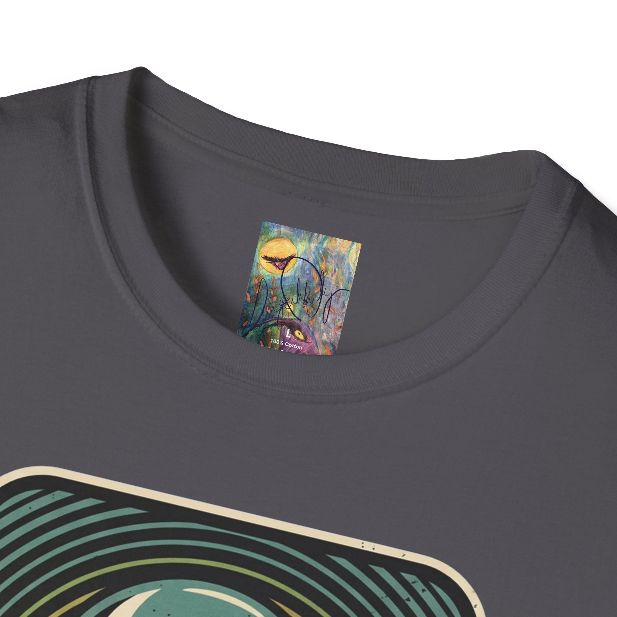 Alien Abduction T-Shirt — 'Help Me' Retro UFO Graphic Tee