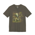 Alien Art Noveau Embrace T-Shirt — Mystical Green Alien Graphic Tee for Sci‑Fi Fans