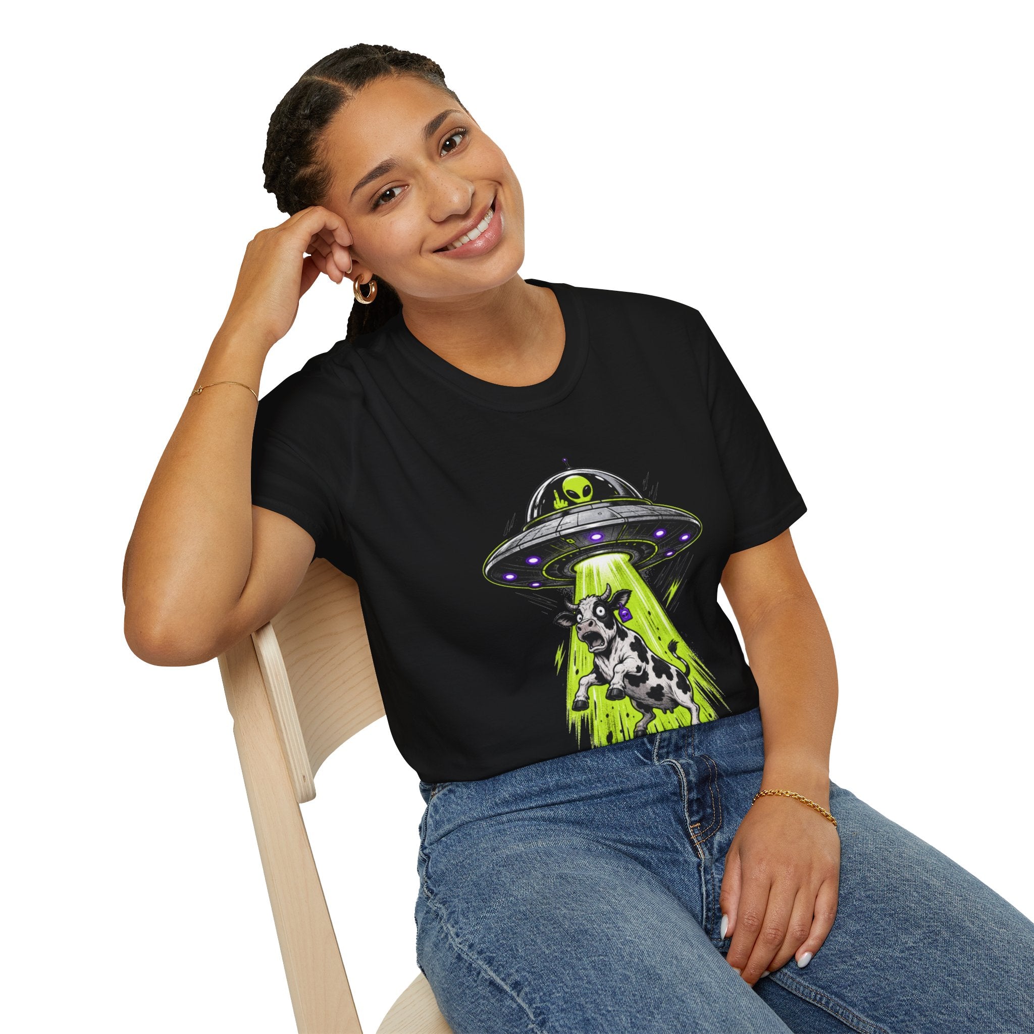 "I do what I want" T-Shirt — Alien UFO Abduction Cow Graphic Tee