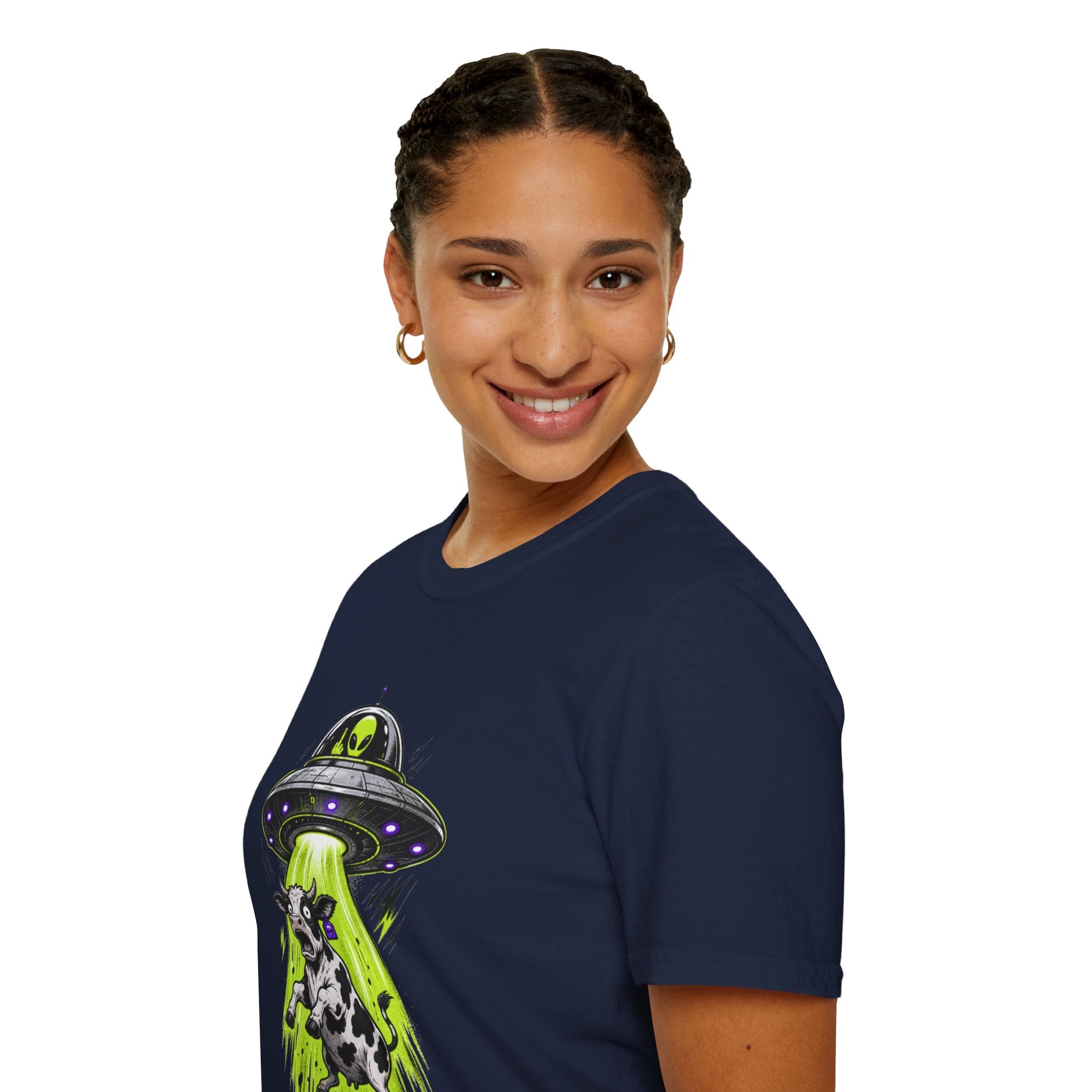 "I do what I want" T-Shirt — Alien UFO Abduction Cow Graphic Tee
