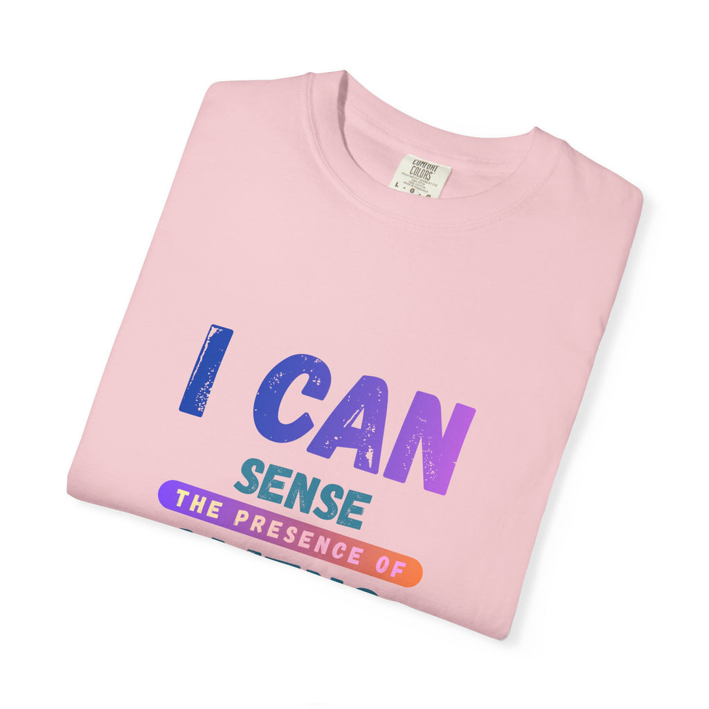 I Can Sense The Presence of Aliens T-Shirt — Funny UFO Alien Graphic Tee