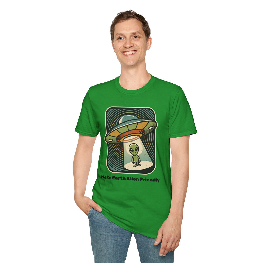 Alien Abduction T-Shirt — 'Help Me' Retro UFO Graphic Tee