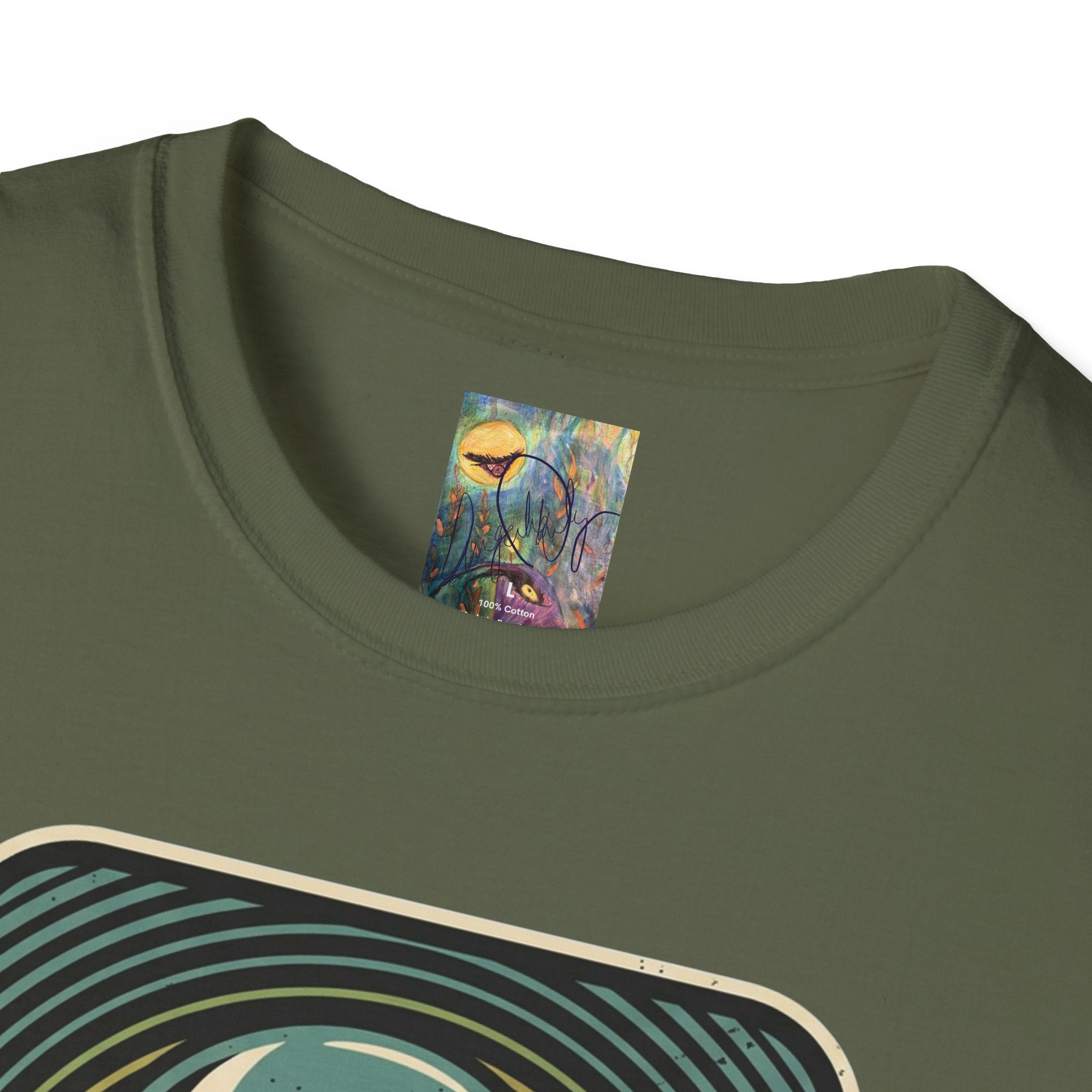 Alien Abduction T-Shirt — 'Help Me' Retro UFO Graphic Tee